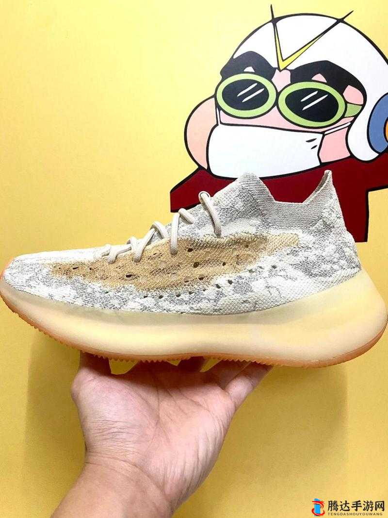 yeezy380 蜜桃粉与白色解读：独特魅力呈现